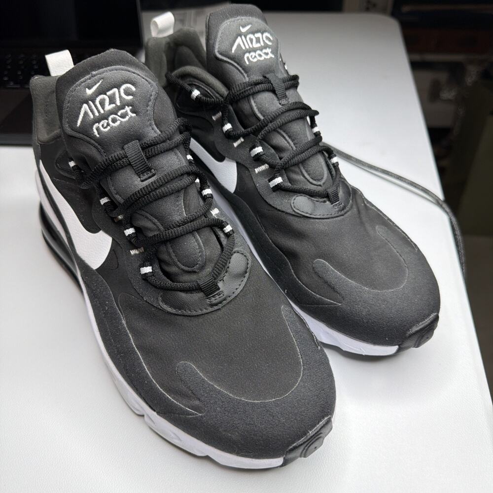 Nike Men’s Air Max 270 React C13866-004 Black & White Athletic Sneakers Size 11